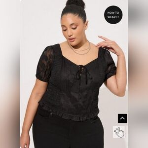 Torrid Cotton Clip Floral Smocked Crop Size 3 (3X)